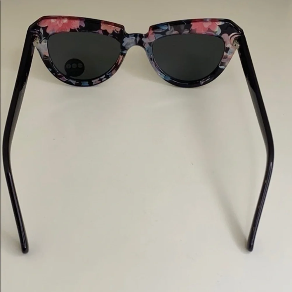Komono New Stella Floral Sunglasses